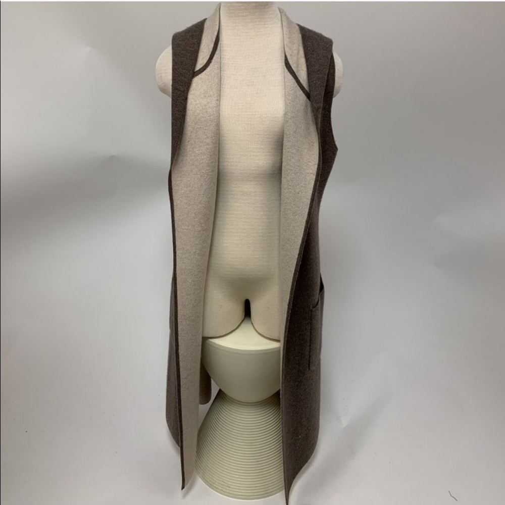 Raffi sleeveless, hooded cardigan